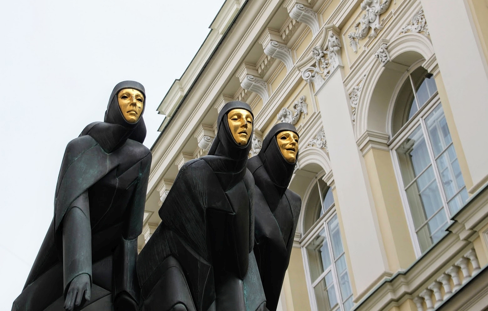 Trois muses- Théâtre national lituanien Vilnius – Lituanie