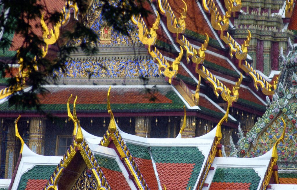 luie d’orage au Grand palais royal de Bangkok construit en 1782 par le roi Rama I – Thaïlande