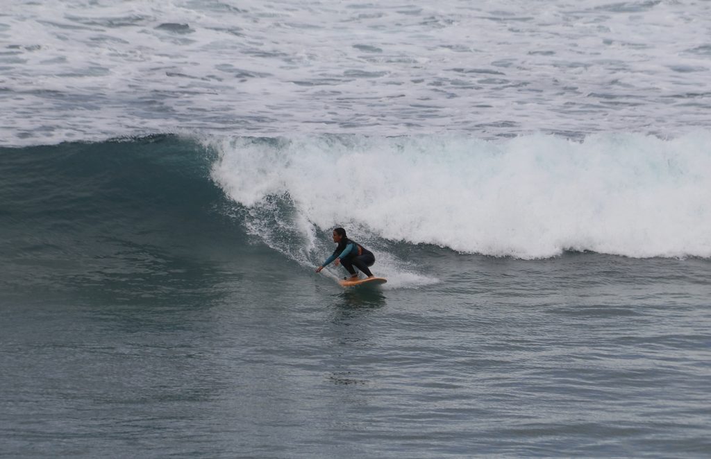 Surfeuse – Playa de Las Canteras – Las Palmas – Grande Canarie -Espagne